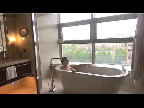 ❤️ Gagică imensă care își masturbează cu pasiune păsărica în baie ❤️❌  at ro.special-grasser.ru ❌️